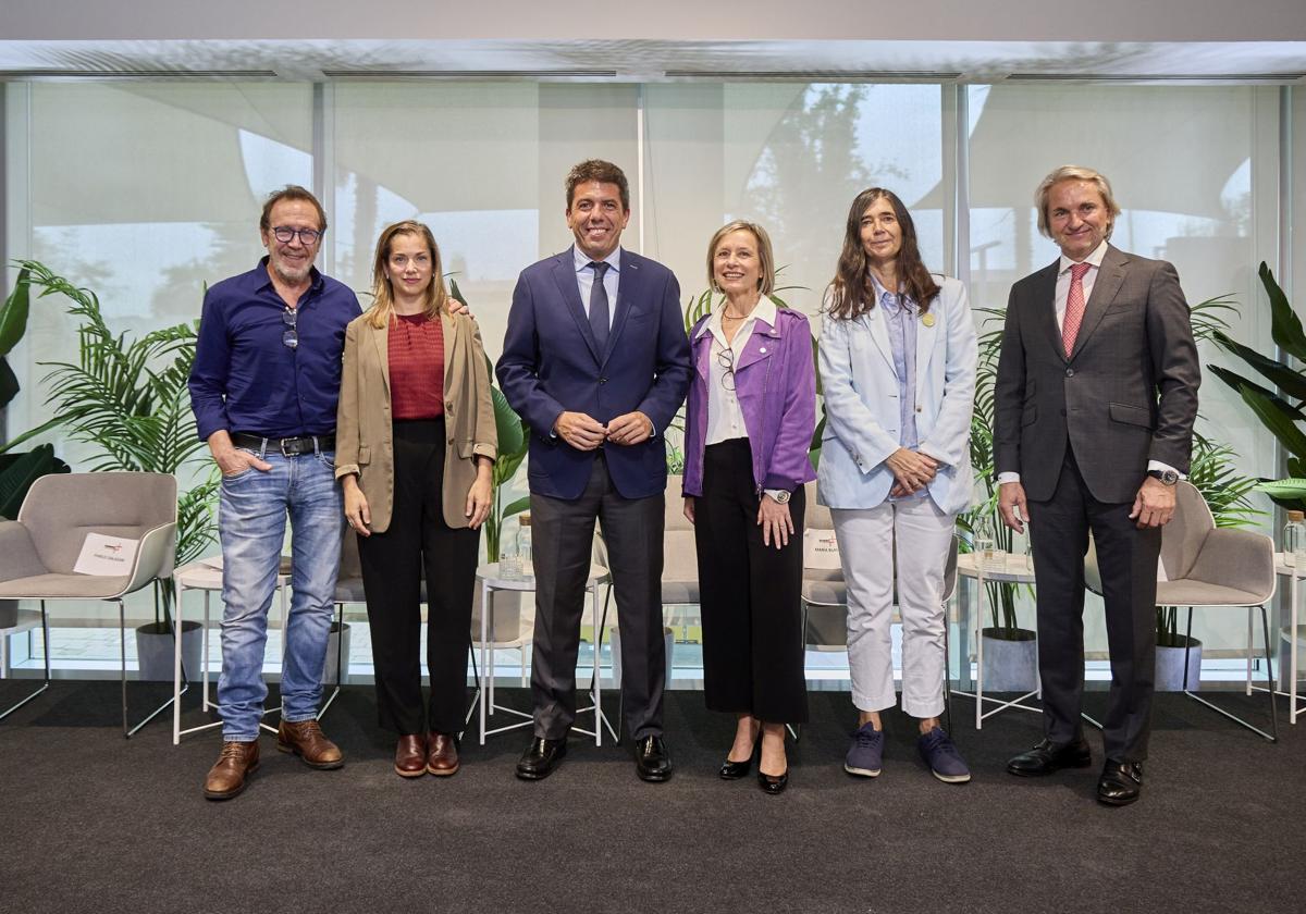 Juan Gea, María Zamora, Carlos Mazón, Esther Rojo, María Blasco y Manuel Broseta este lunes en el acto organizado por LAS PROVINCIAS en Madrid.