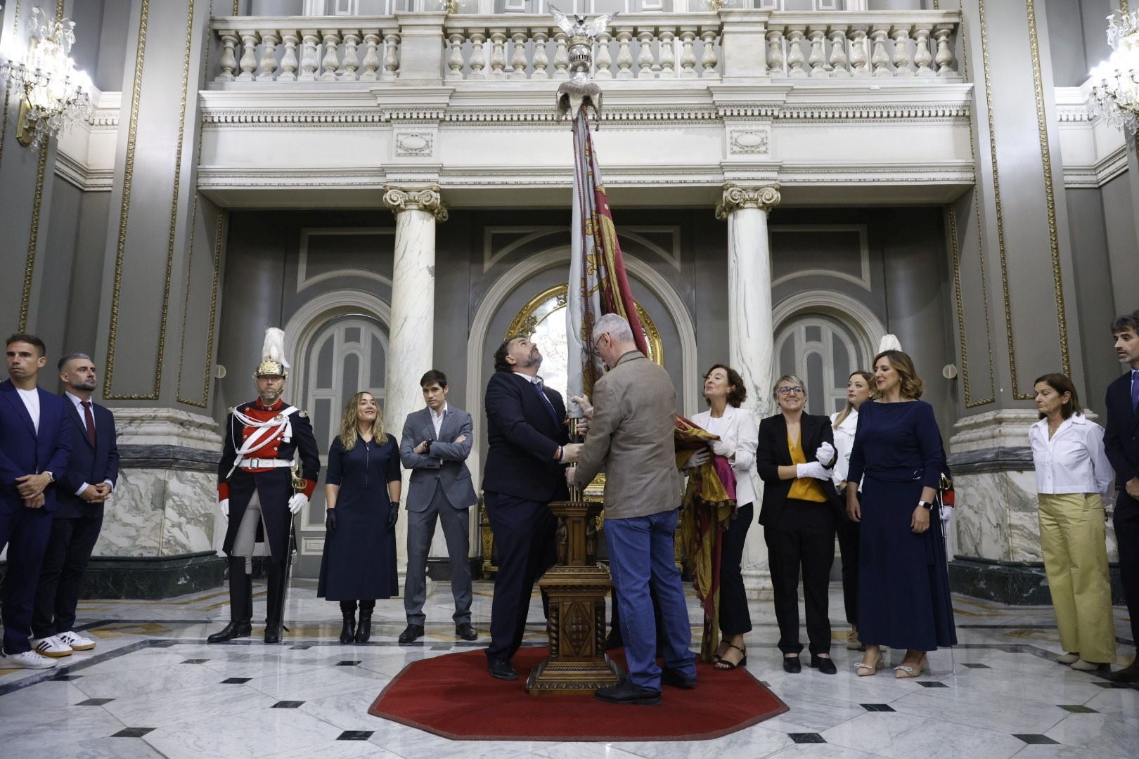 Fotos de la Senyera, que se puede visitar por el 9 d&#039;Octubre