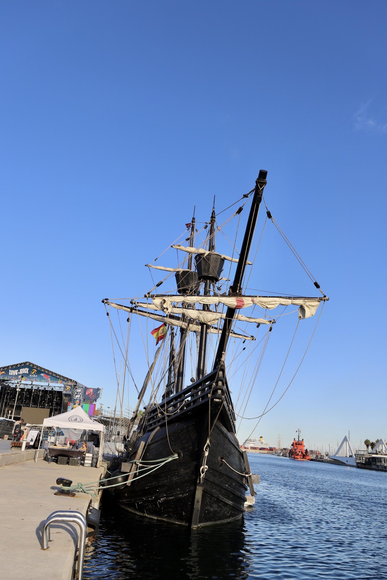 La Nao Victoria, en imágenes: así es la embarcación que llega a Valencia