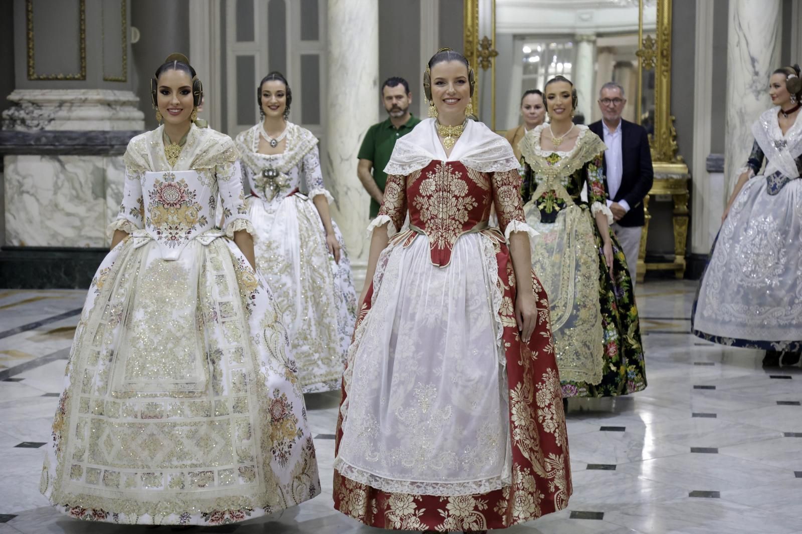 Así ha sido el ensayo de la proclamación de las candidatas a falleras mayores de 2025