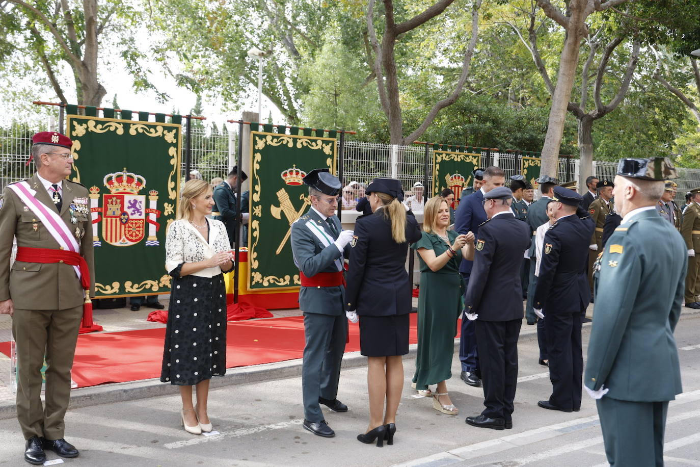 Fotos de la Guardia Civil honrando a su patrona en Cullera