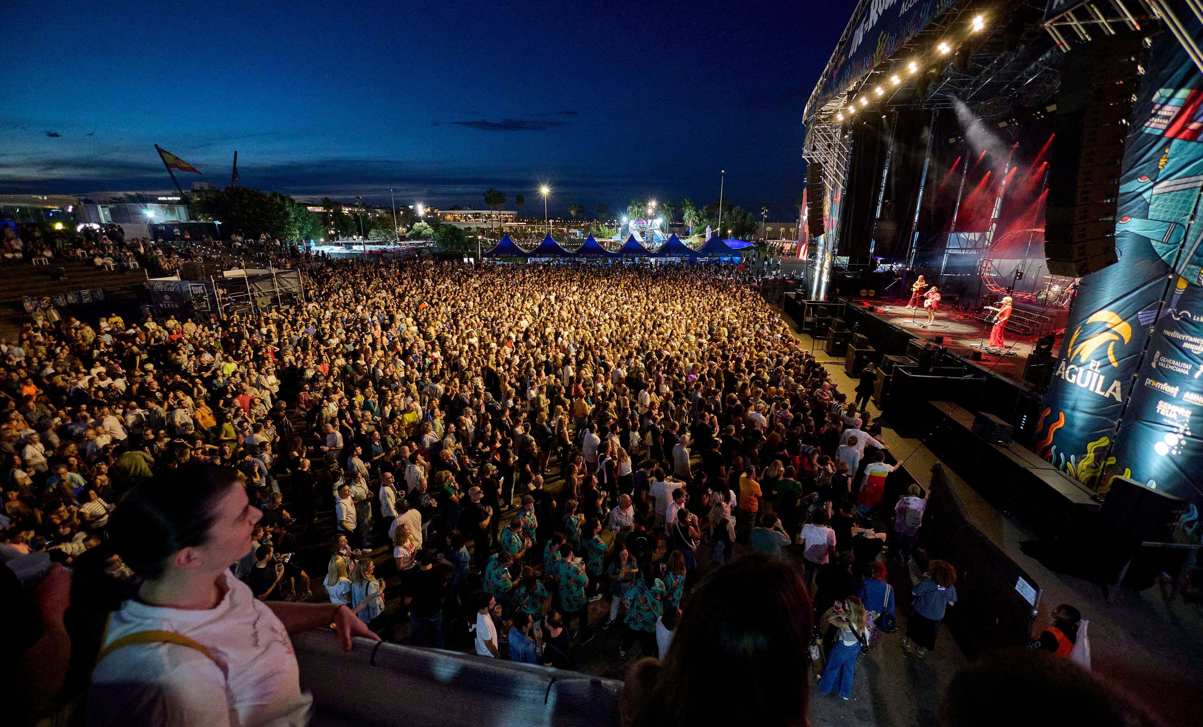 El Love to Rock multiplica el público en la segunda sesión en la Marina de Valencia
