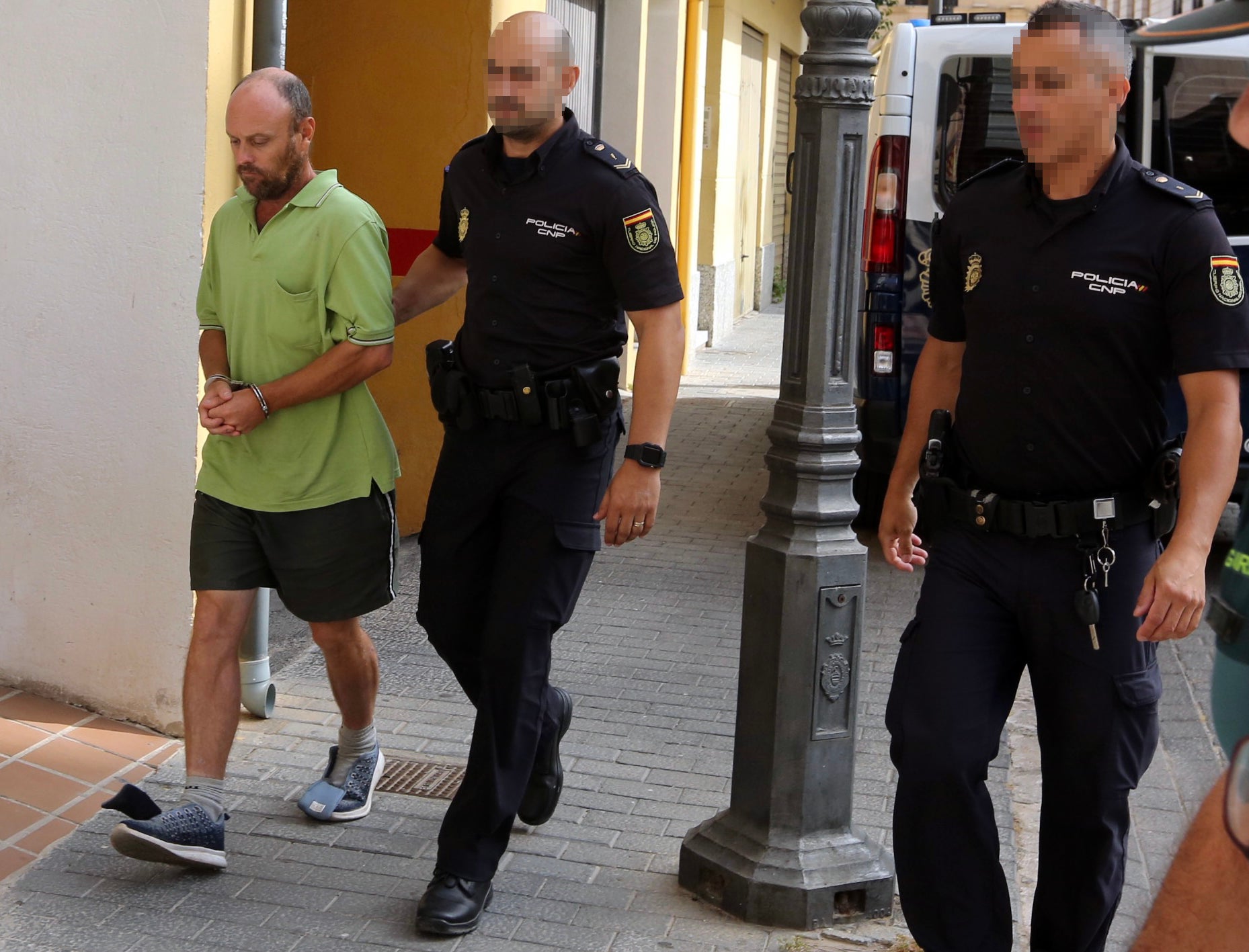 El acusado del asesinato en los juzgados de Alzira.