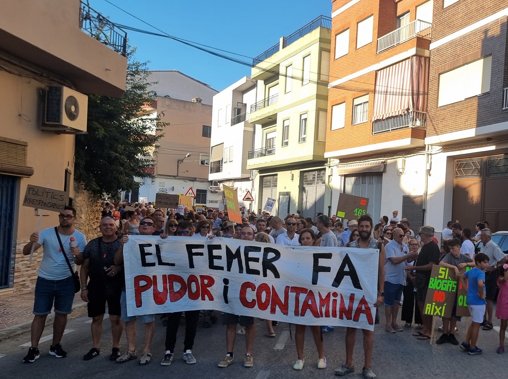 Manifestación el pasado mes de julio en Llutxent.