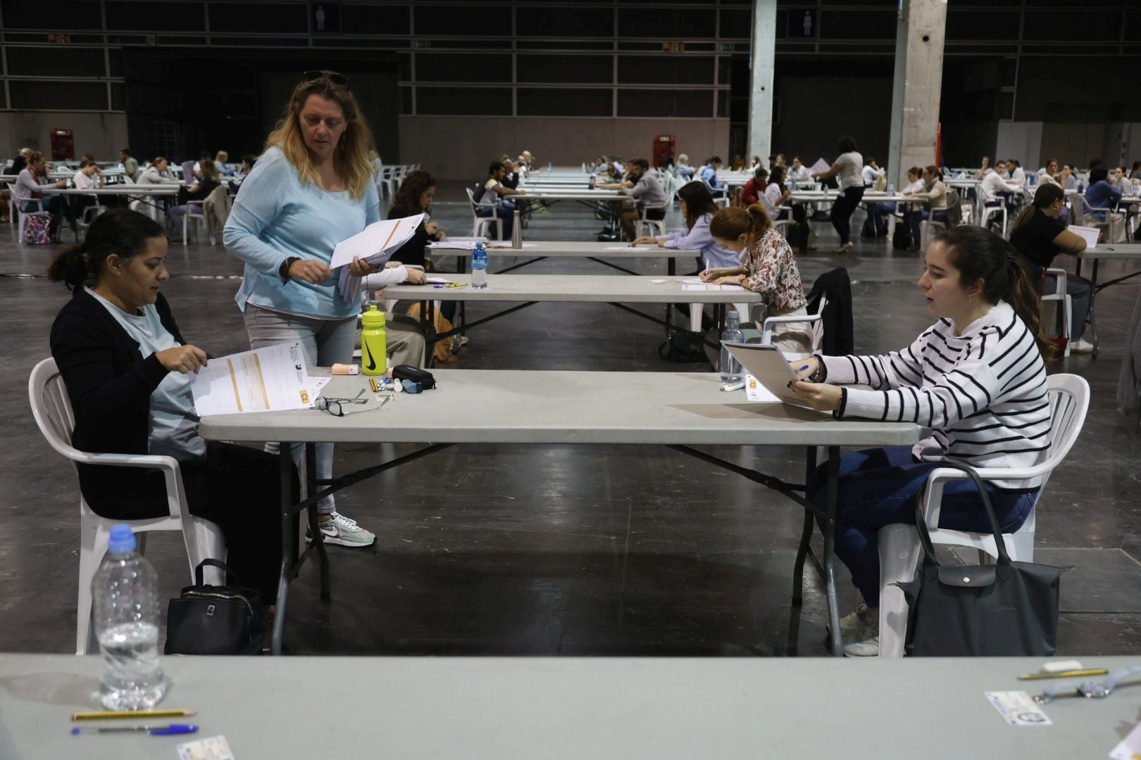 Miles de personas se examinan este sábado de las pruebas de valenciano