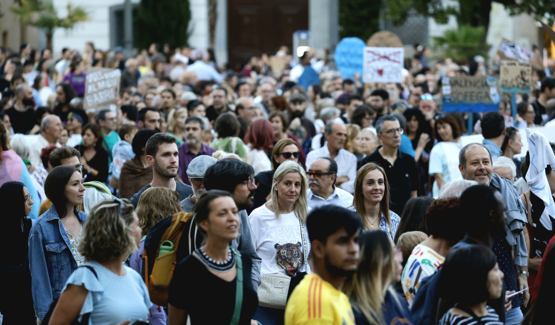 Manifestación en Valencia para protestar contra la crisis de la vivienda