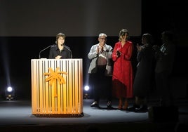 La director valenciana Lucía Casañ ha dirigido 'Un bany propi', la película que ha inaugurado la Mostra de Valencia.