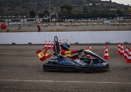 Neus Llin empezó a competir ayer en Karting Slalom.