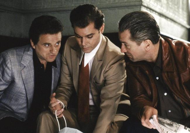 Pesci, Liotta y De Niro en la película.