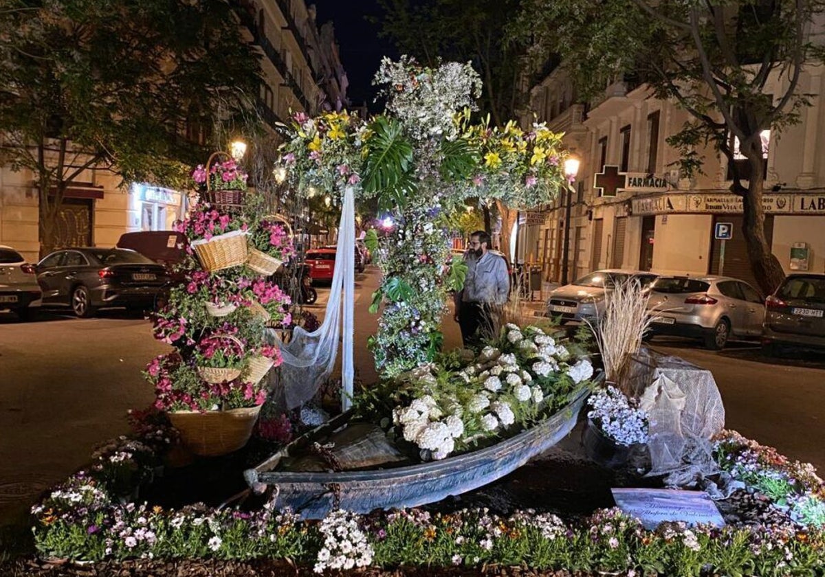 Cruz de mayo ganadora, de la falla Maestro Gozalbo-Conde Altea.