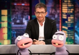 Pablo Motos junto a Trancas y Barrancas en 'El Hormiguero'.