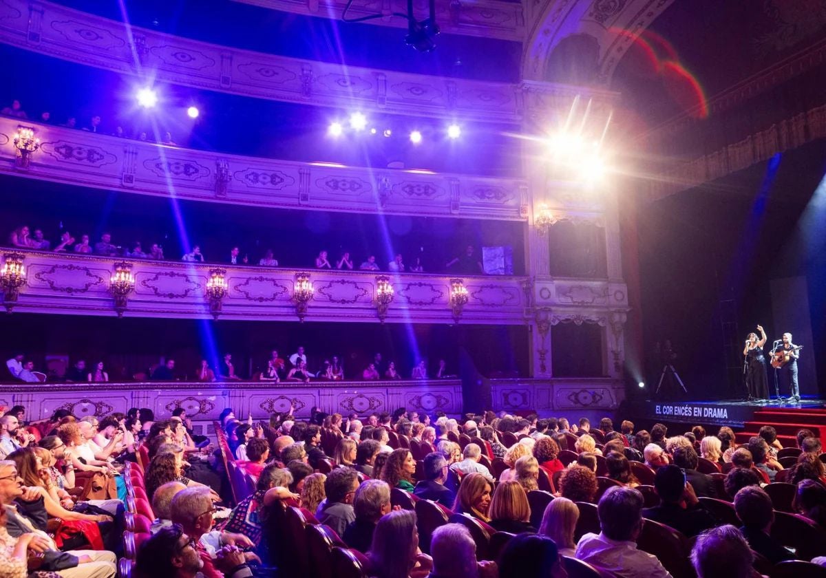 Público en un teatro valenciano durante una escenifiación.