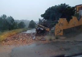 El agua ha corrido con fuerza por el término de Buñol.