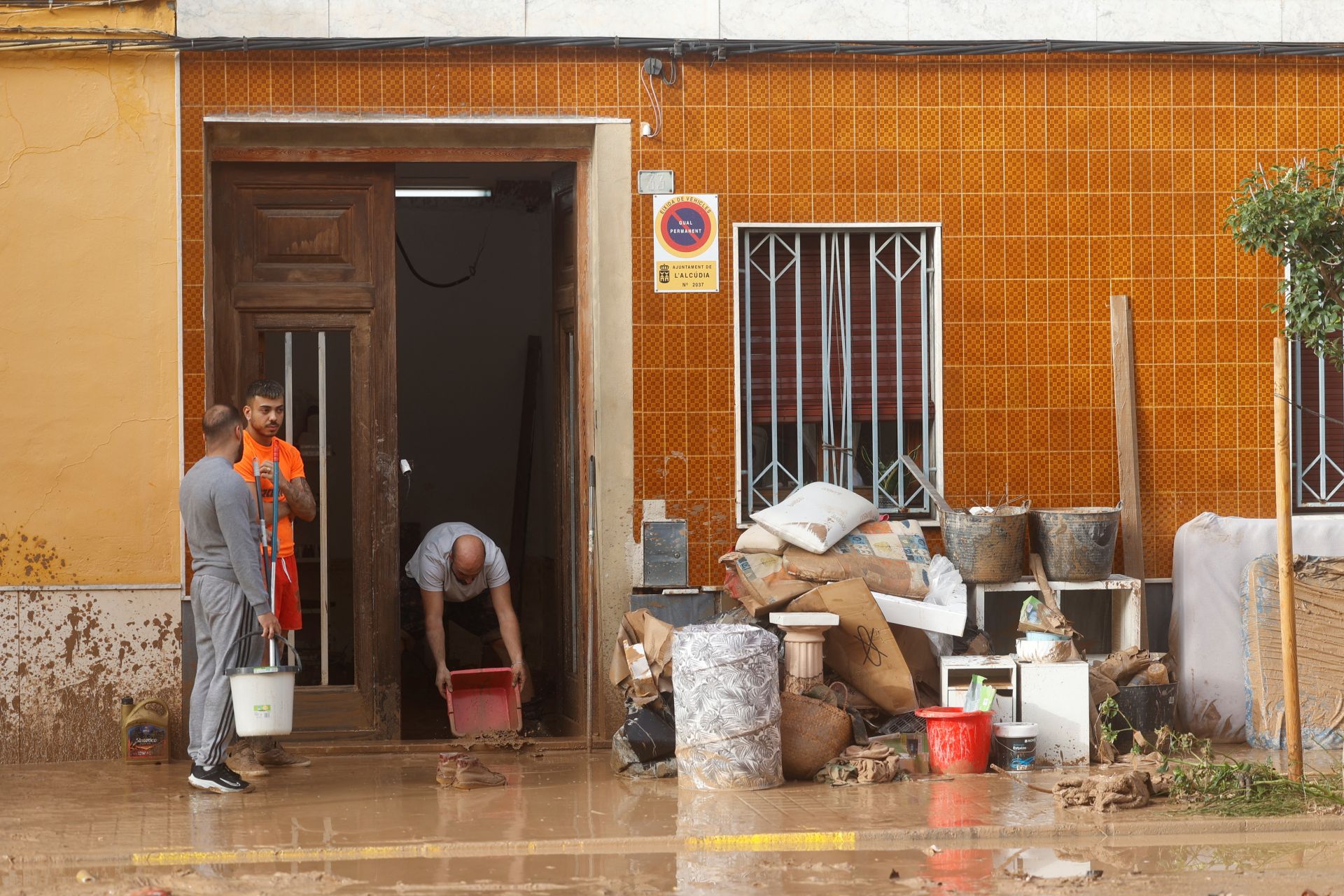 Consecuencias de la inundación en l'Alcúdia.