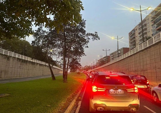 Atascos en las carreteras este miércoles por los efectos la DANA.