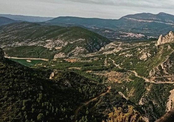 El estado del embalse de Buseo obliga a desalojar a 50 vecinos de Sot de Chera