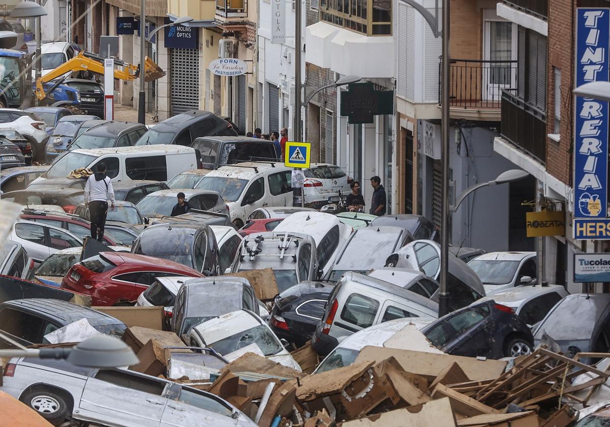 Encuentran con vida a una mujer en un coche tres días después de la feroz DANA