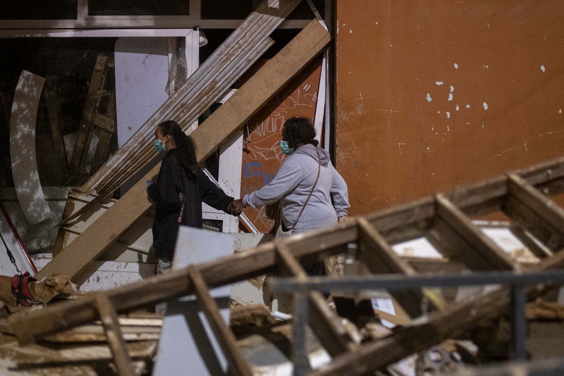 Los trabajos de rescate continúan en los pueblos de Valencia siete días después de la DANA