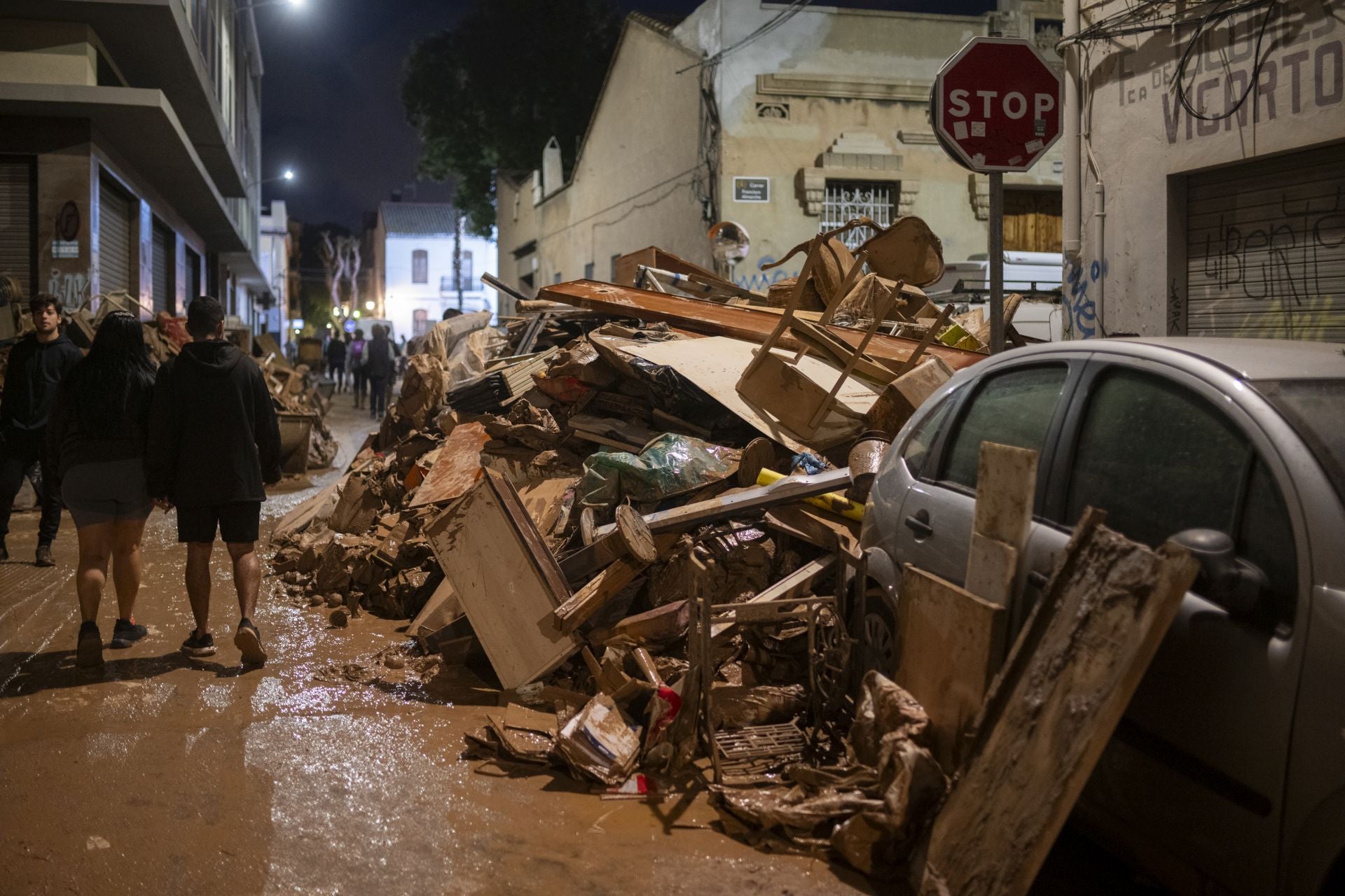 Los trabajos de rescate continúan en los pueblos de Valencia siete días después de la DANA