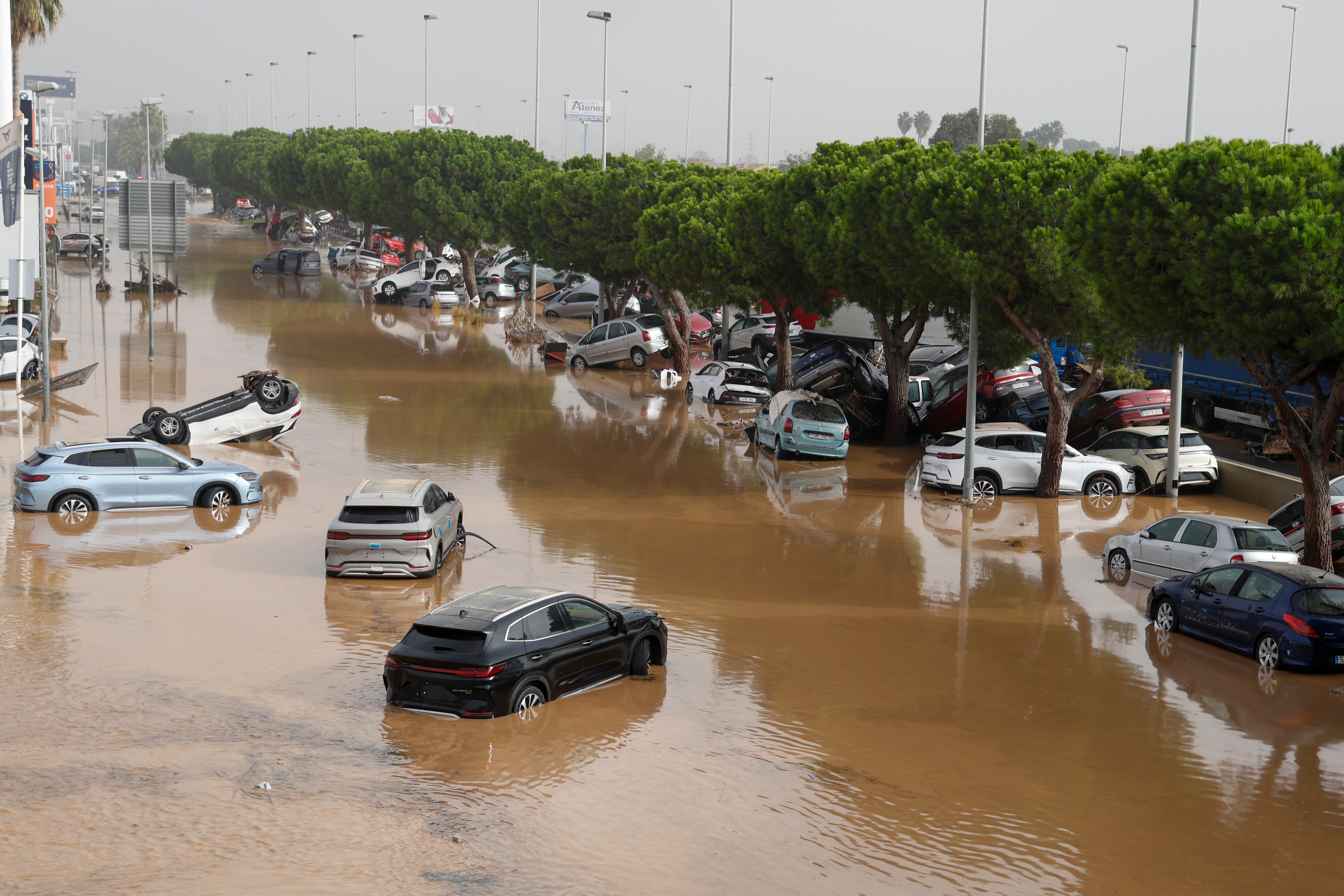 Polígono industrial de Sedaví, anegado por las lluvias.