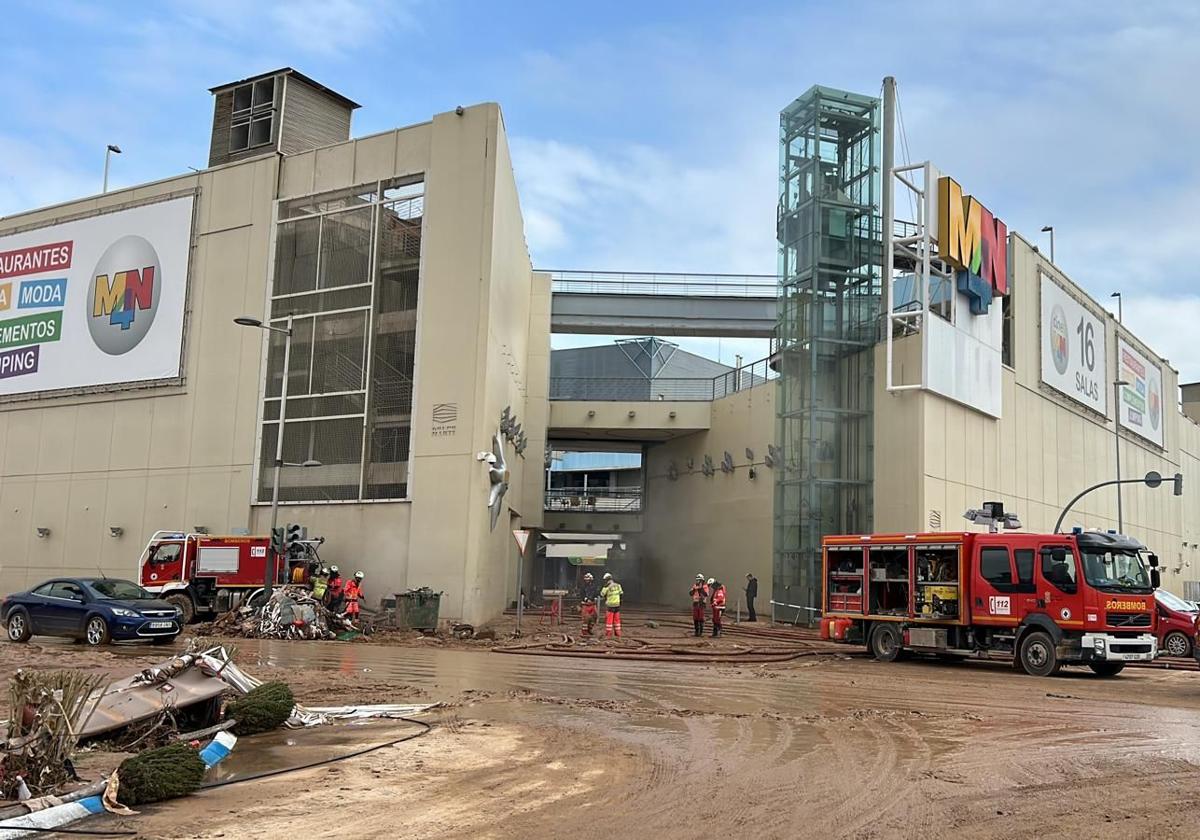 Así está el polígono del centro comercial MN4 en Alfafar