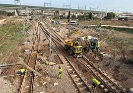 Los trabajos en València Sud lado Valencia.