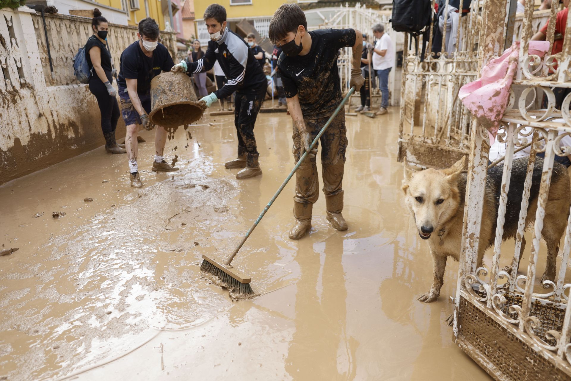 Fotos de la DANA en Catarroja: un pueblo arrasado por la riada