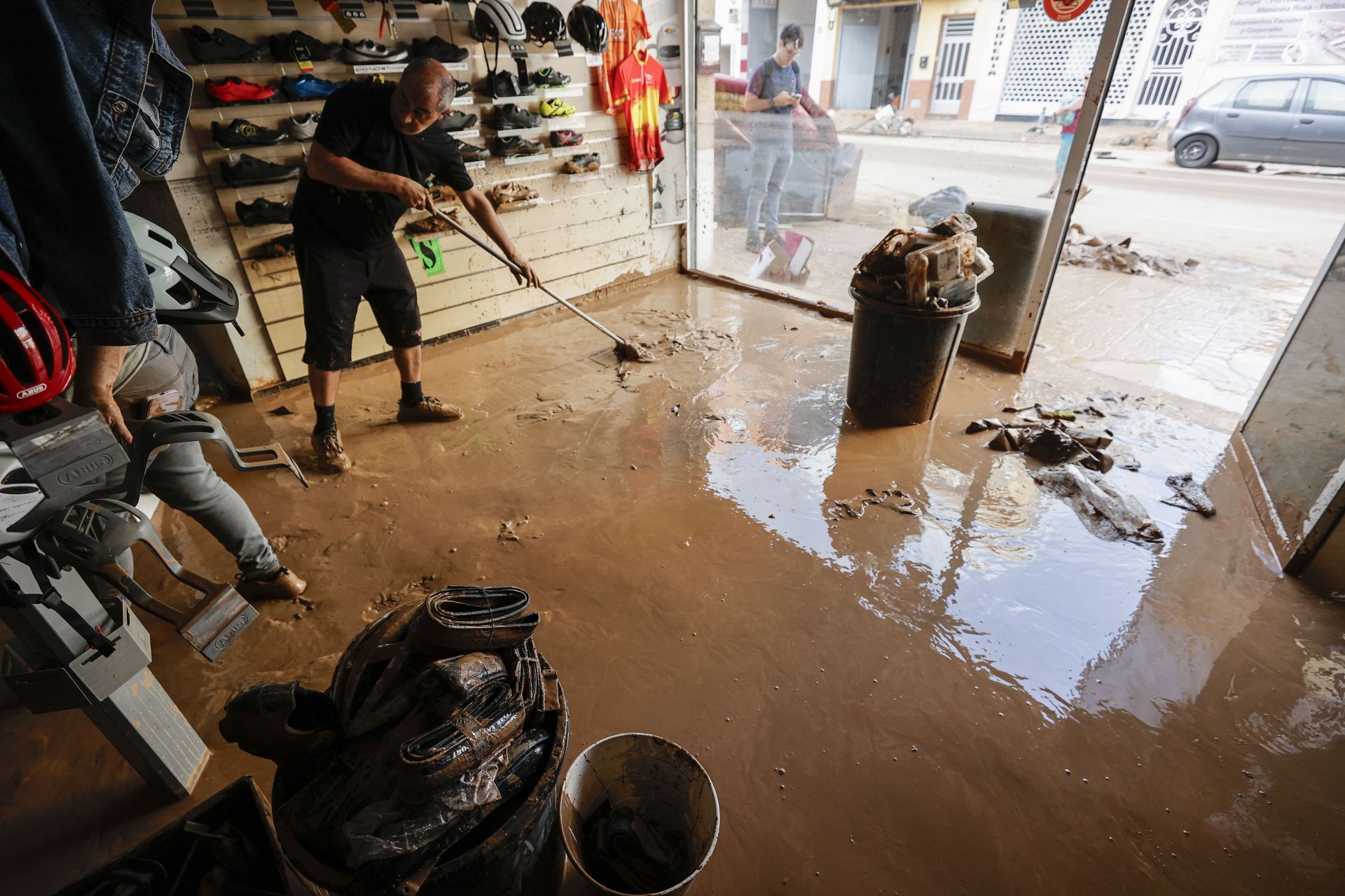 Fotos de la DANA en Catarroja: un pueblo arrasado por la riada