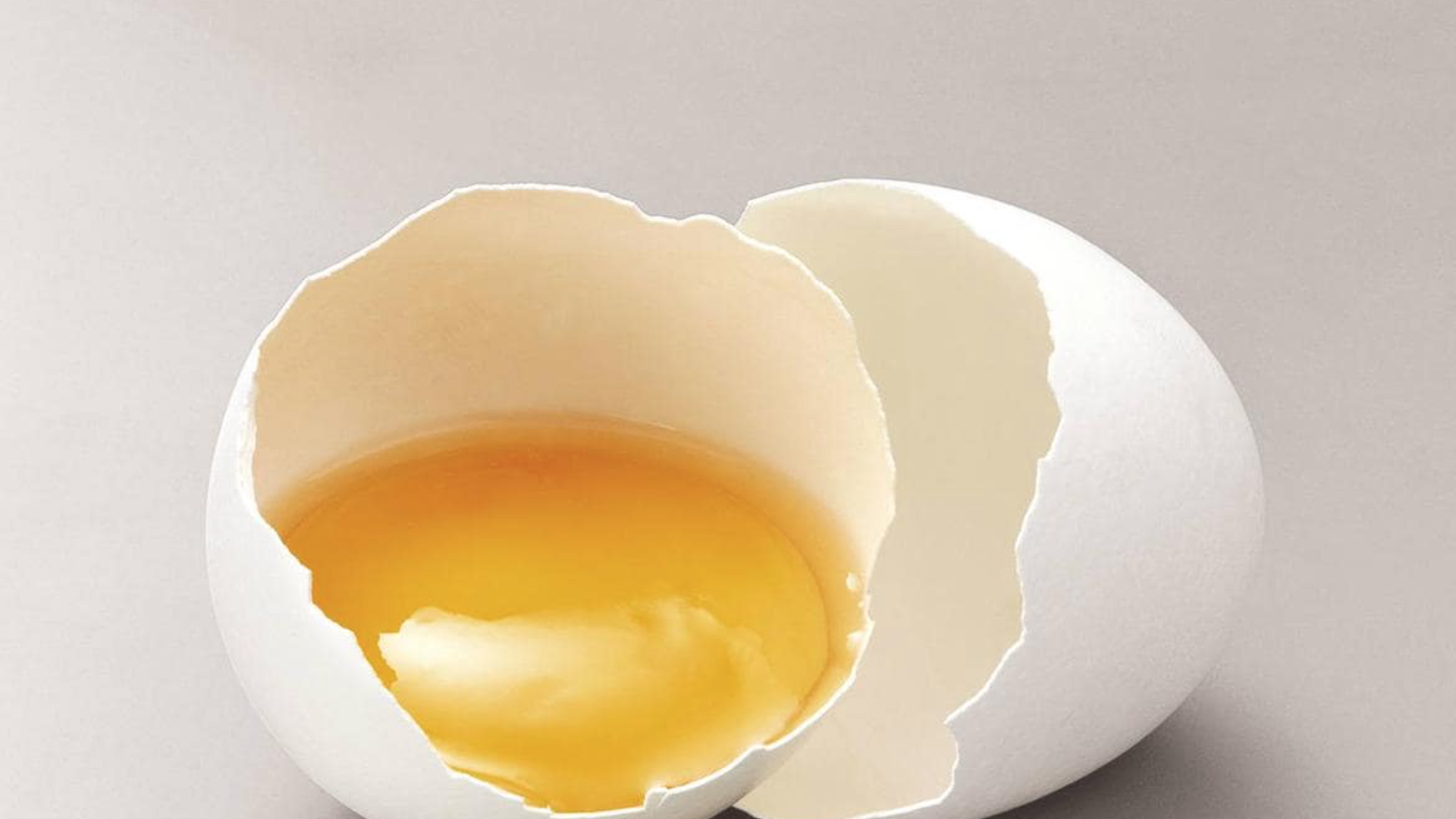 How many eggs can you eat a day and why do they help you lose weight?