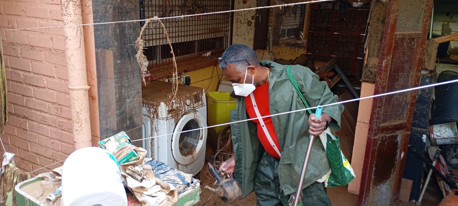 Estado de la casa del conserje del CEP Lluís Vives de Massanassa