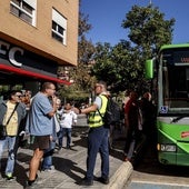 Cuatro líneas de autobuses metropolitanos suprimen el trasbordo para llegar más rápido a Valencia y reducir el colapso de la EMT