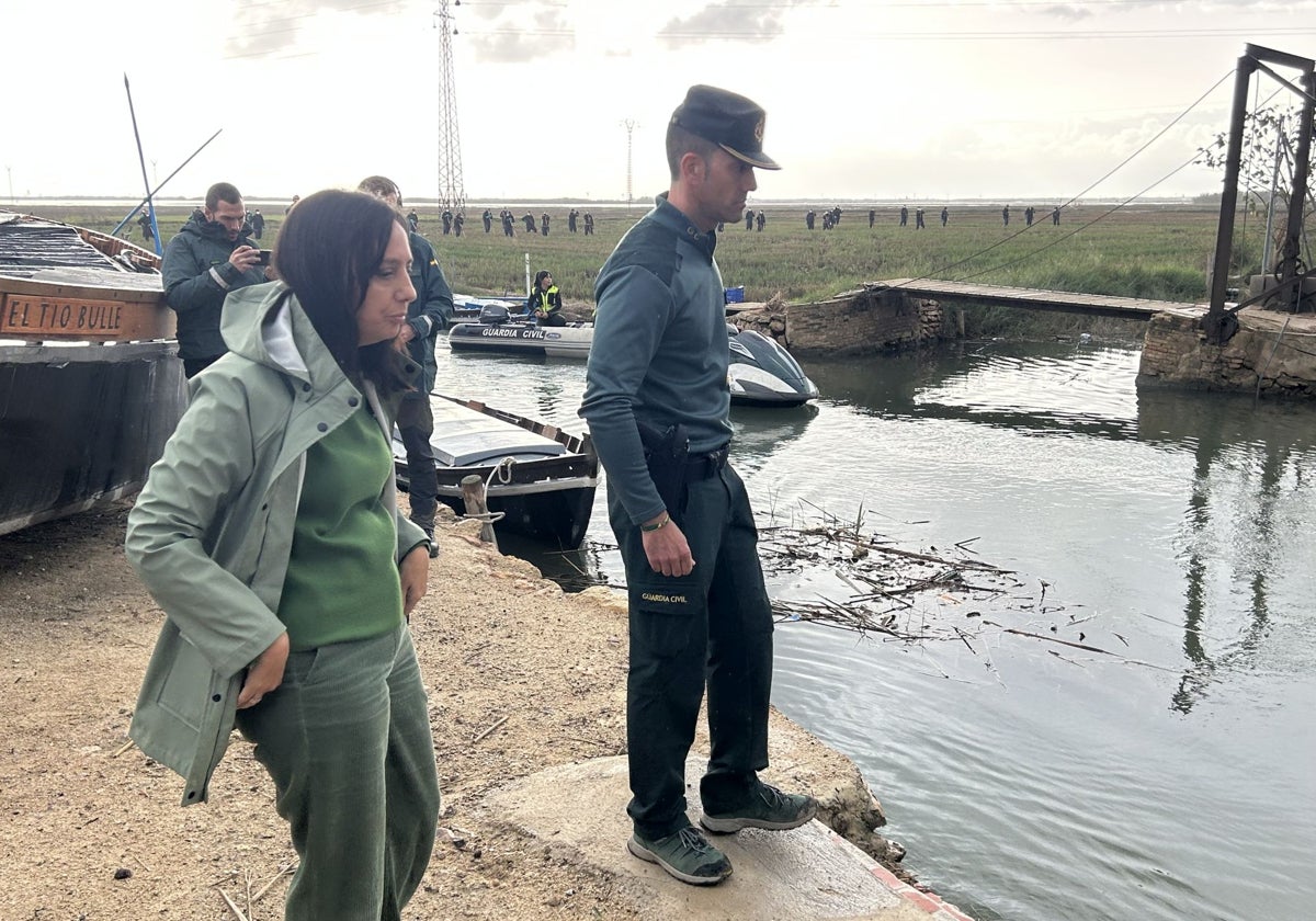 La directora general de la Guardia Civil, Mercedes González, visita la Albufera.