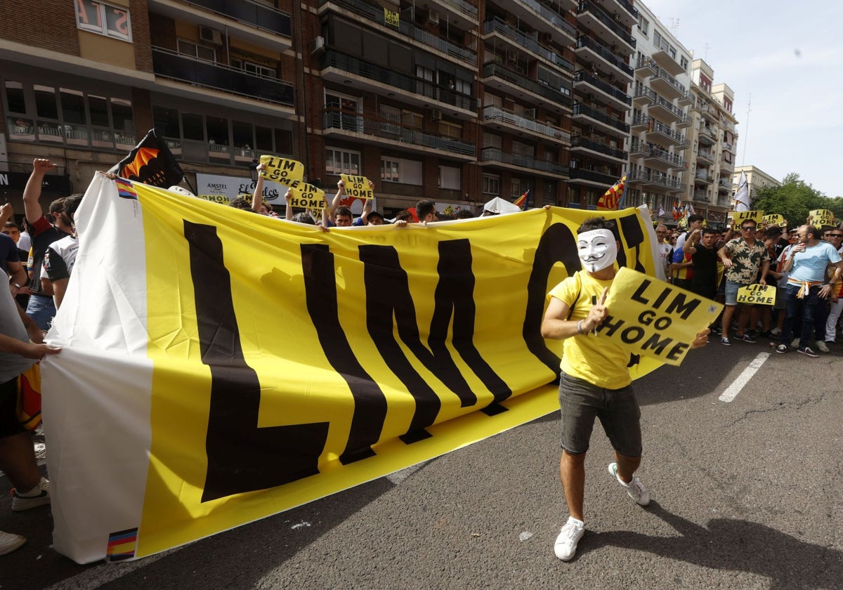 Una protesta en Mestalla.