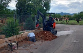 Obras en la red de agua potable de Xalo.