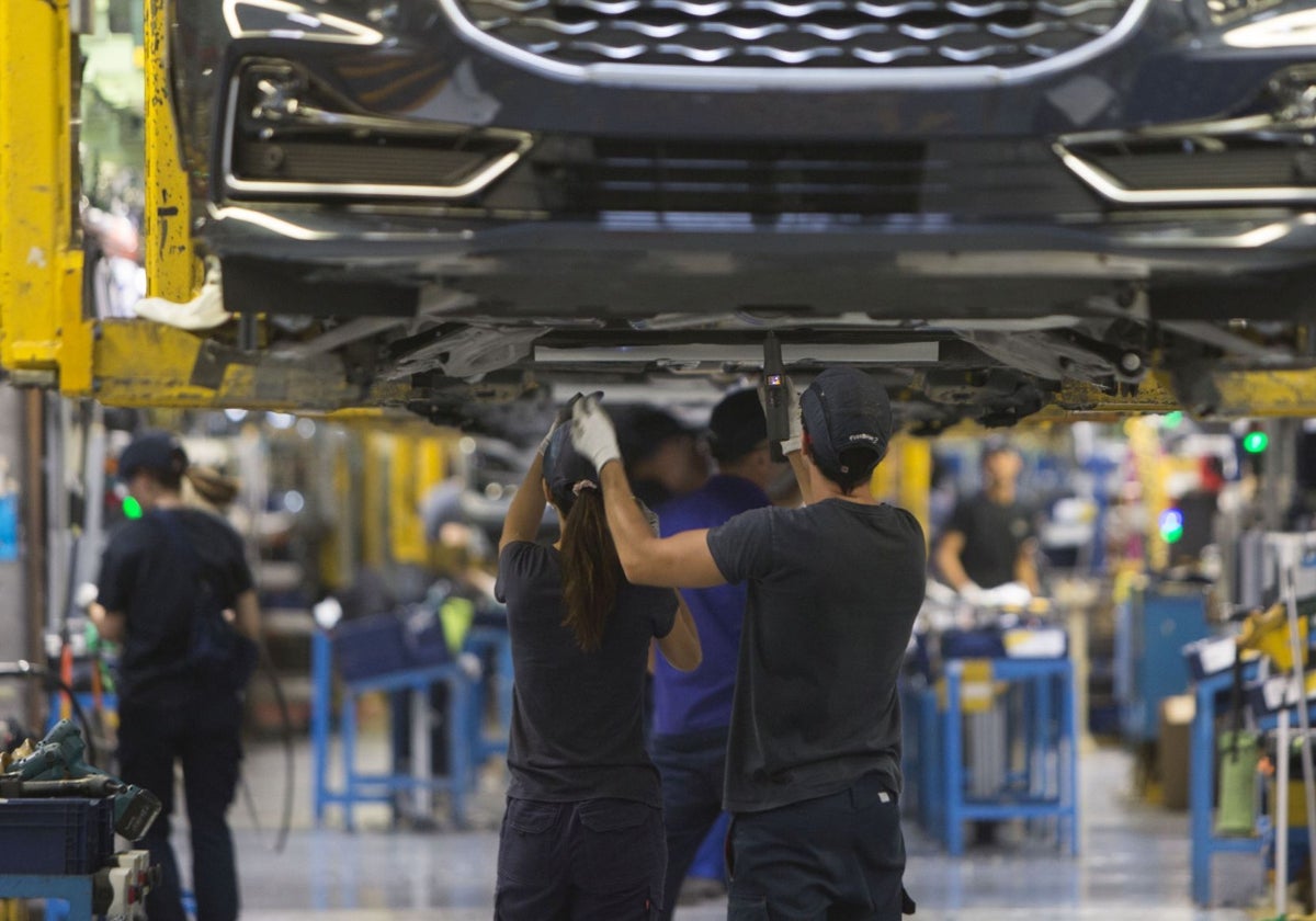 Ford Almussafes define su lista de prioridades tras la DANA: el mecanismo RED por delante del nuevo vehículo