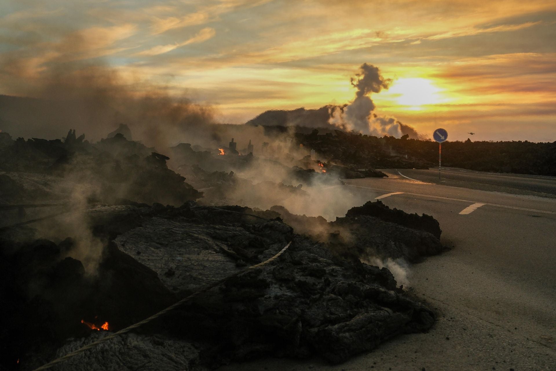 La furia de un volcán en Islandia obliga a evacuar Grindavik