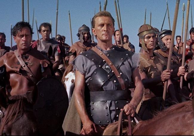 Kirk Douglas como Espartaco.