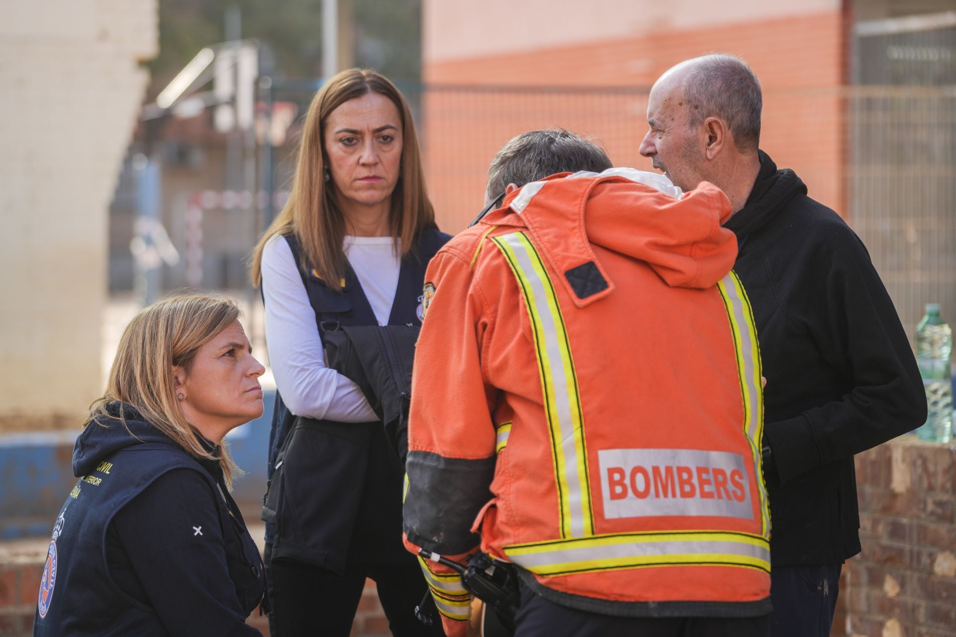 Un trabajador muerto y otro herido por un derrumbe en un colegio en Massanassa afectado por la DANA