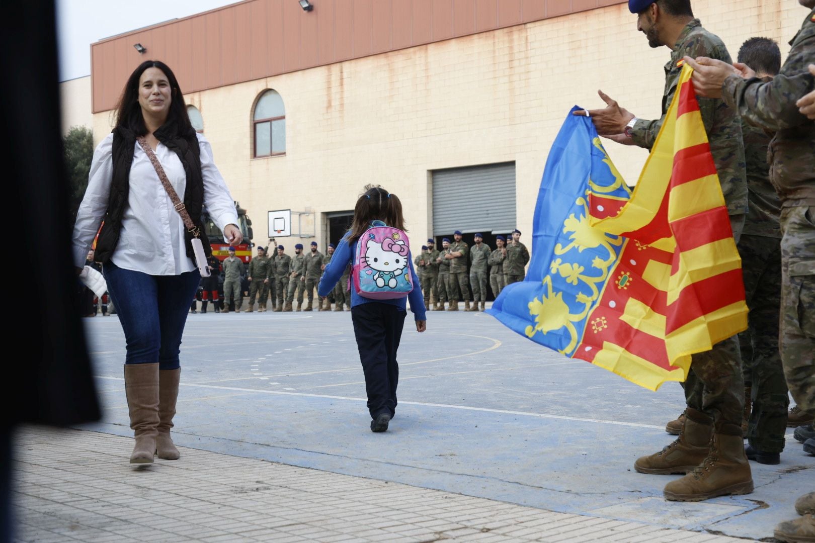 Los niños de Benetússer vuelven al colegio