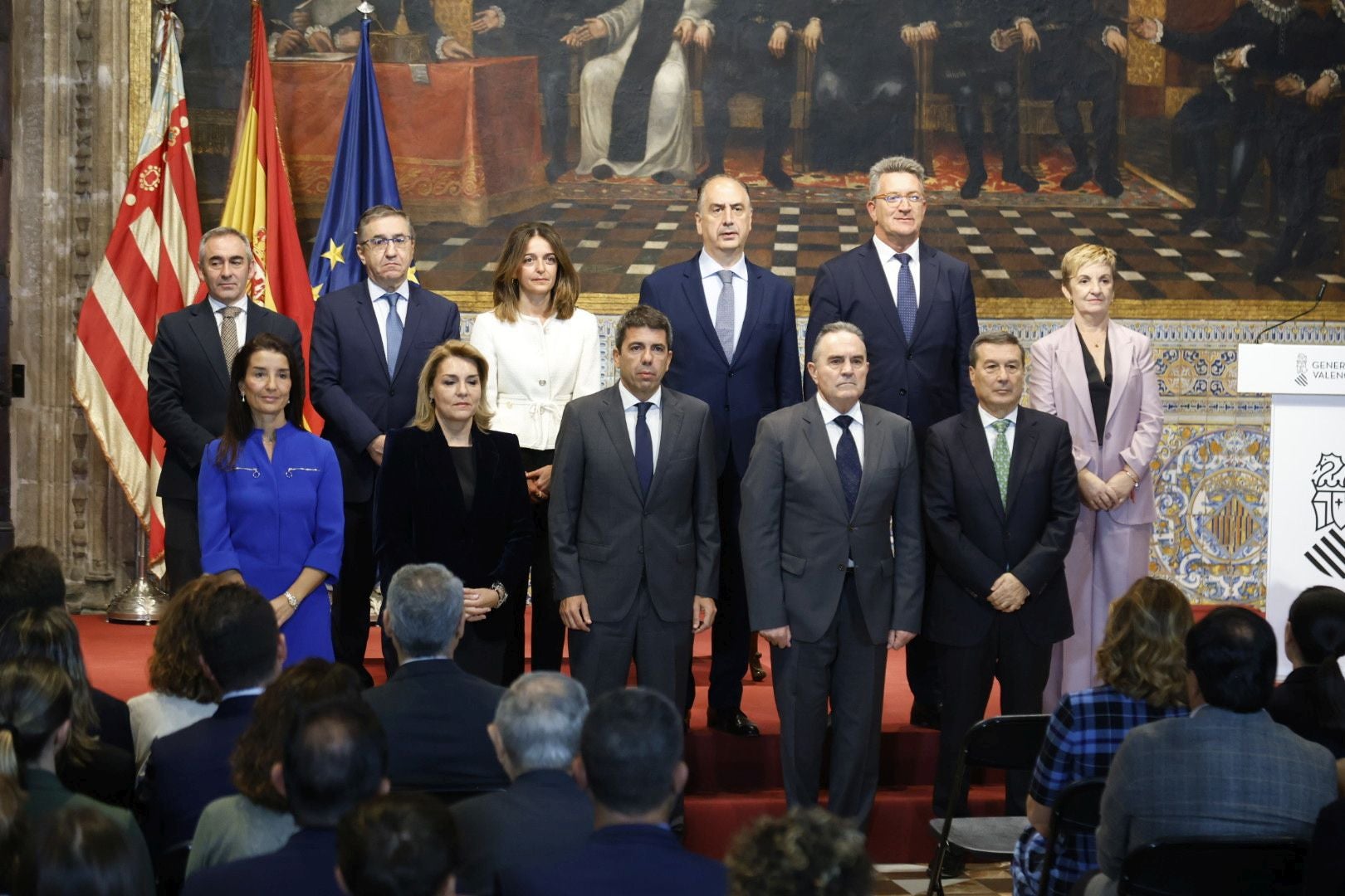 FOTOS | Toma de posesión de los nuevos consellers en Les Corts