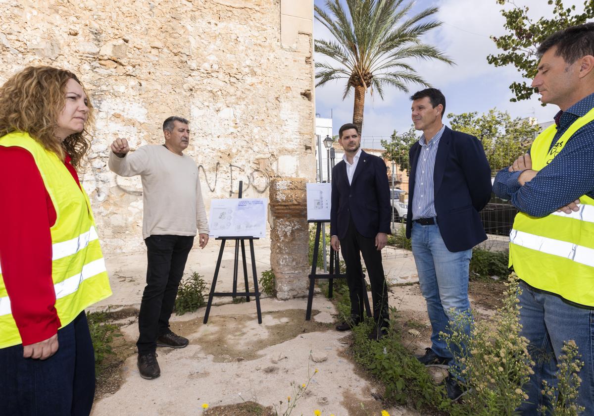 Visita a las obras del Campanar.