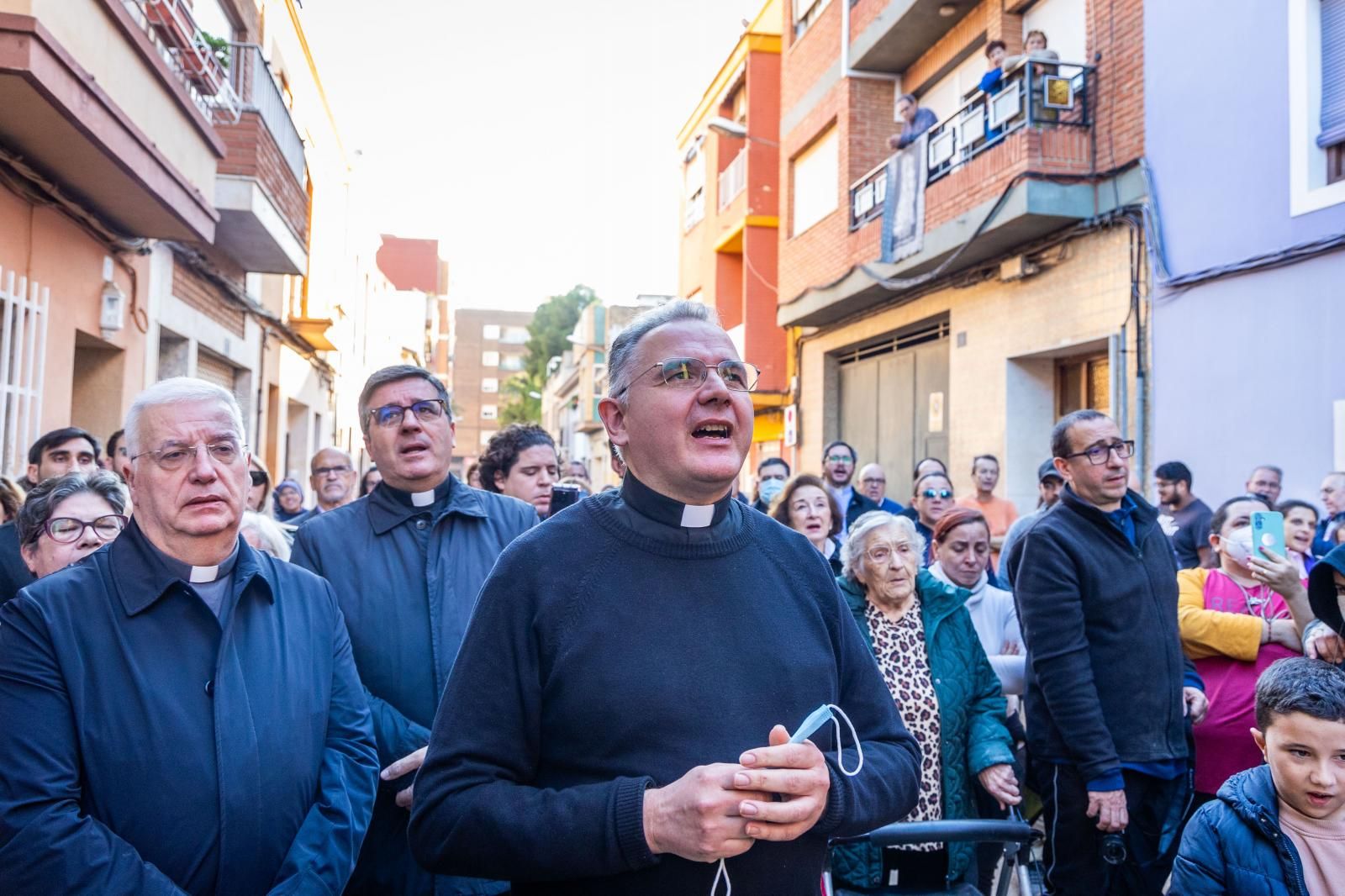 La Virgen de los Desamparados visita las parroquias de Paiporta afectadas por la DANA