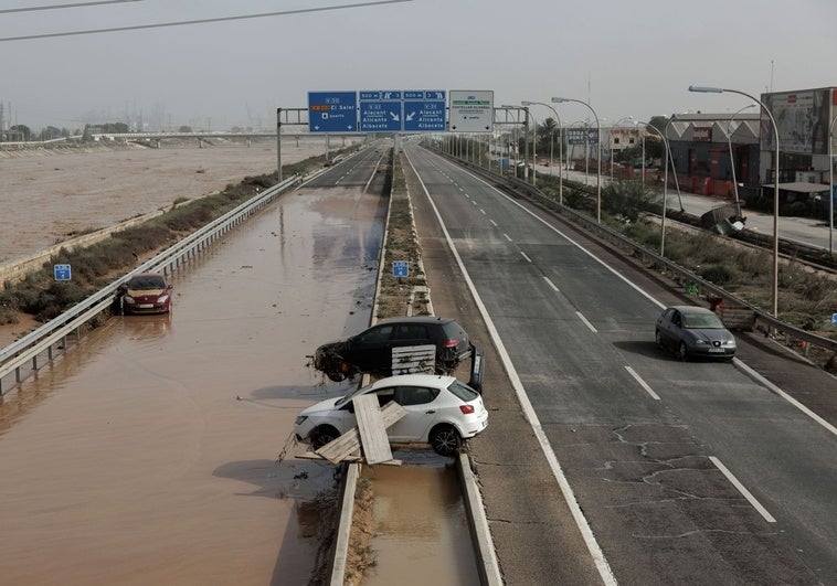 Una carretera anegada por las inundaciones del 29 de octubre.