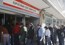 El SEPE sancionará a los parados que compatibilicen el nuevo subsidio como complemento al empleo con estos trabajos