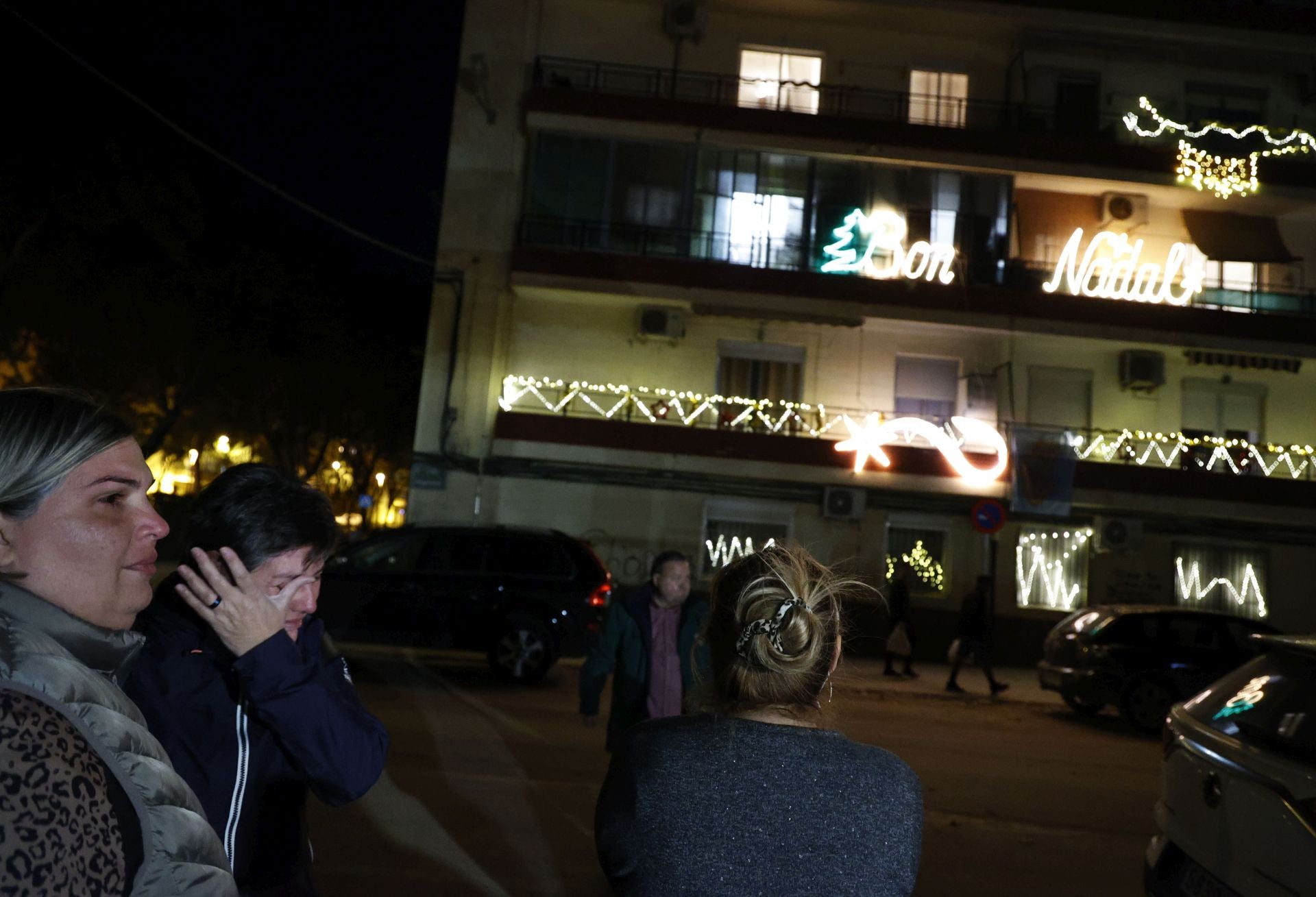 La DANA no puede con la Navidad: encendido de luces en el barrio Orba de Alfafar