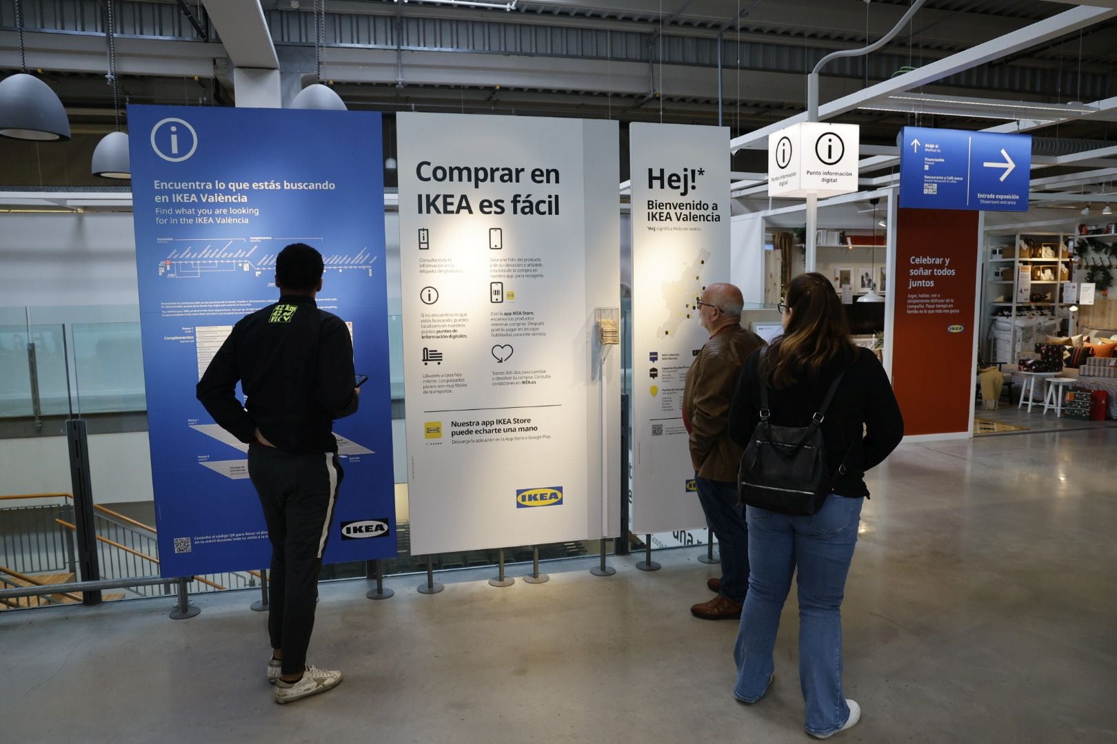 Así ha sido la reapertura de Ikea en Alfafar