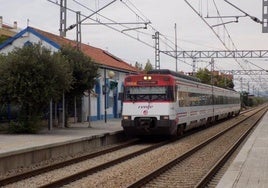 Un tren de Cercanías de Renfe en una imagen de archivo.