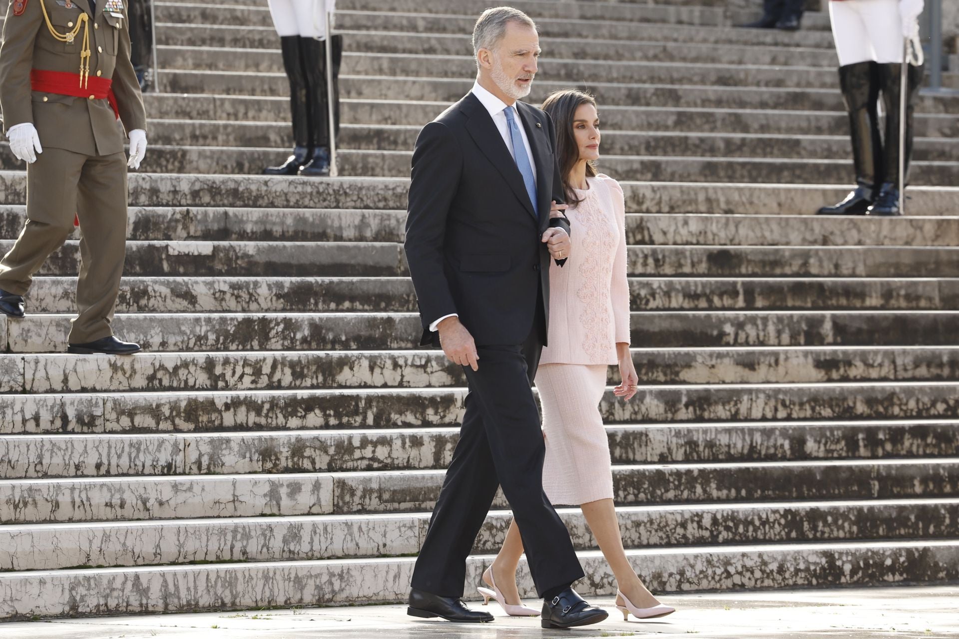 Letizia deslumbra en el viaje oficial de los Reyes a Italia