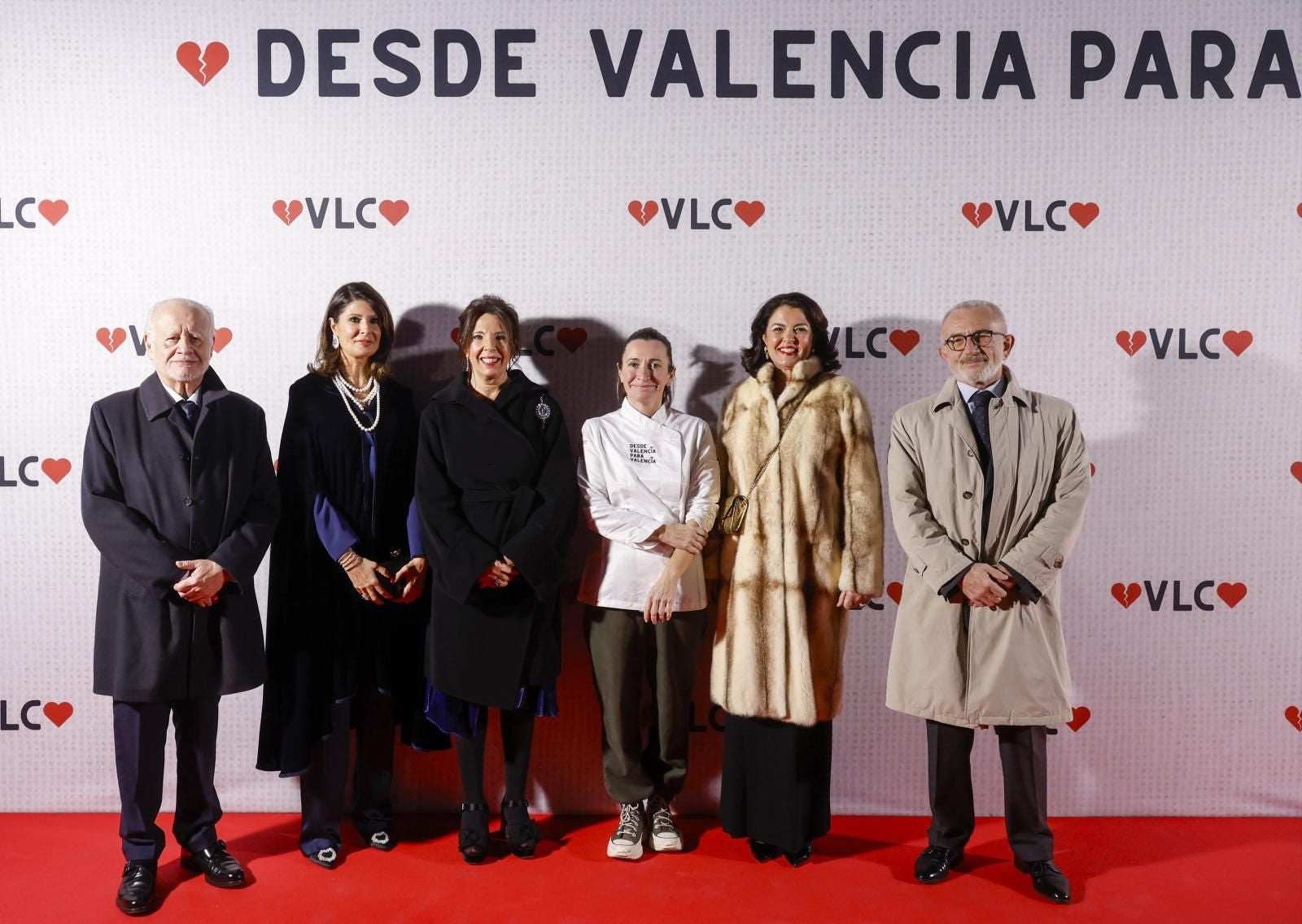 FOTOS | Cena solidaria &#039;Desde Valencia para Valencia&#039;