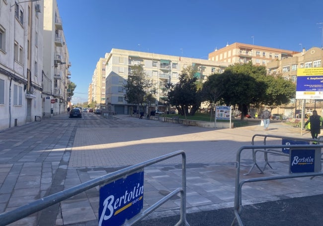 Plaza donde se plantará la falla Malvarrosa.